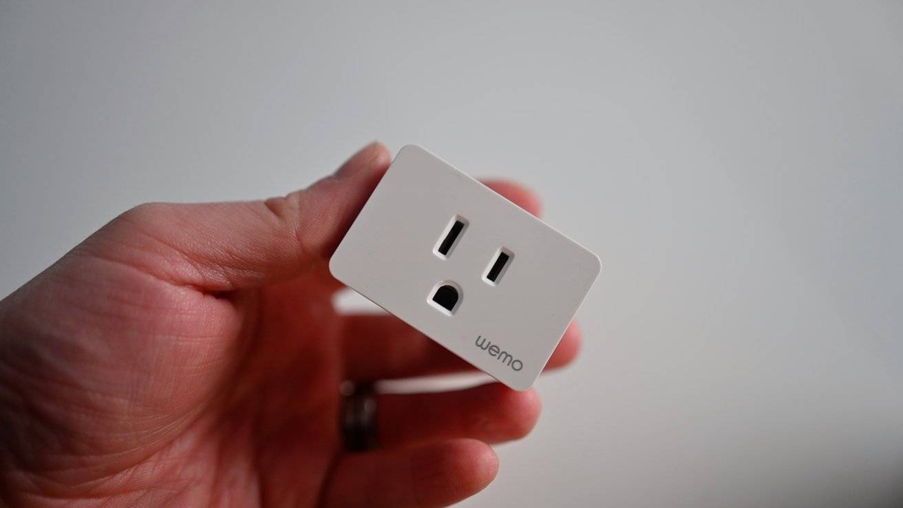 47906-93604-Wemo-Smart-Plug-xl