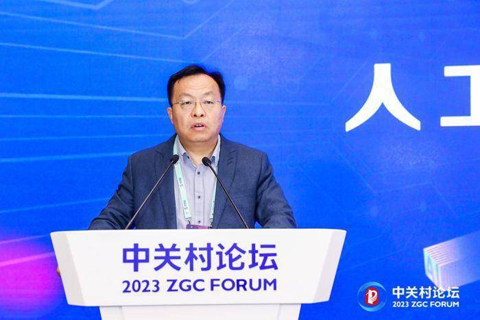 距离人工智能走进千家万户，还有多远？