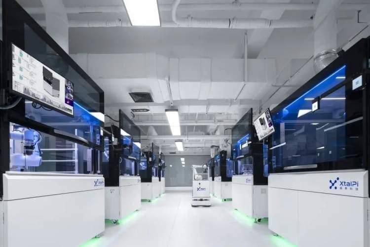 以AI+实验机器人驱动新药研发，晶泰科技与礼来开展新药发现合作