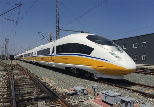 提速再升级！福厦高铁试验刷新速度纪录，CR450动车组迎来突破