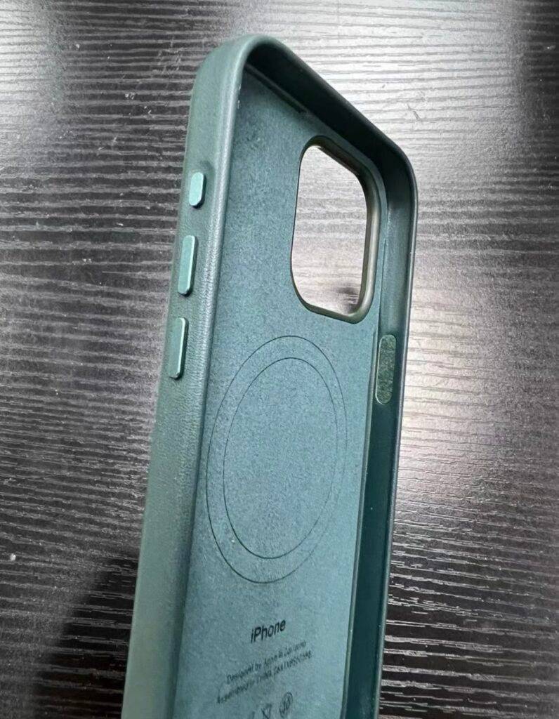曝光:iPhone 15 Pro保护套现身,搭载Action按键