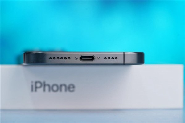 iPhone15系列大翻车合集，快看看你有没有中招！(iPhone15系列大翻身)