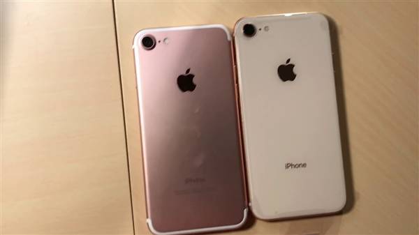 iPhone 16 Pro香槟金回归！经典再现，你心动了吗？