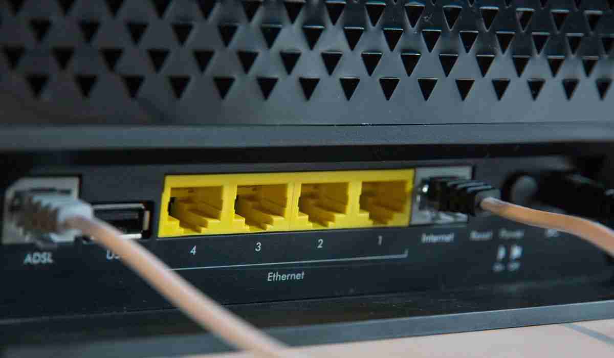 如何修复Windows上的以太网速度上限为100Mbps