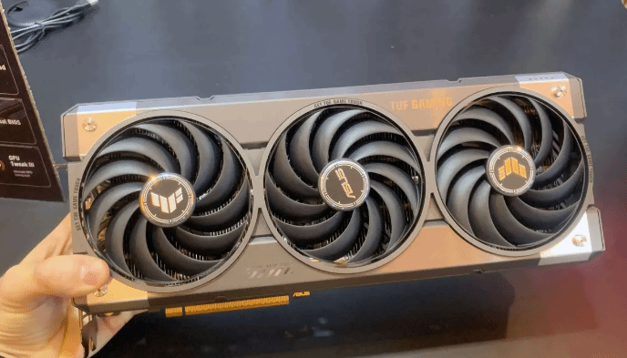 RX9070XT显卡游戏测试结果曝光！性能略强于4070Ti S