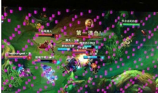 电脑花屏是显卡问题还是屏幕问题