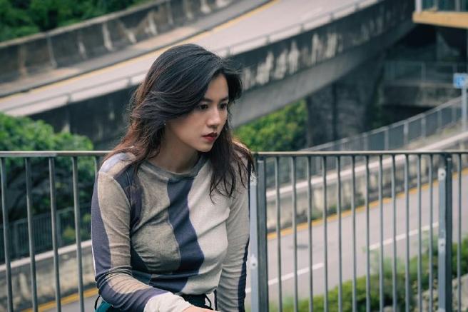 荐片电脑版怎么使用画中画 荐片浮动窗口播放技巧