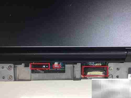 Alienware 17 R4拆机详解