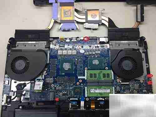 Alienware 17 R4拆机详解