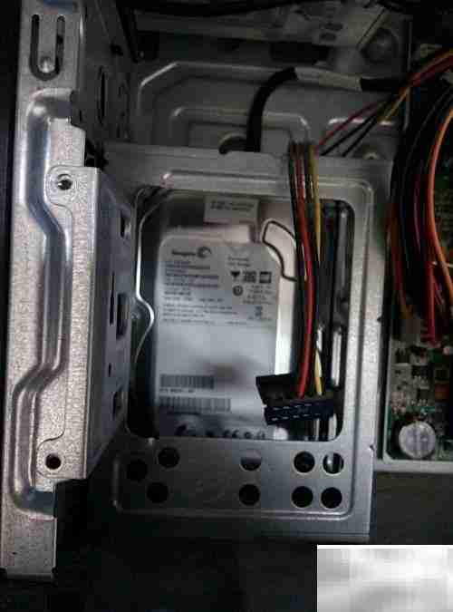 惠普主机硬盘更换指南