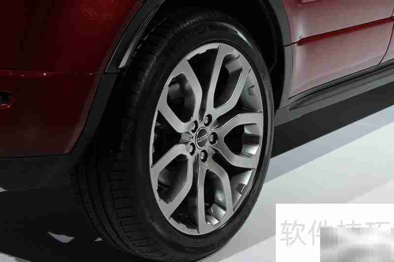 路虎揽胜极光2.2T动力解析