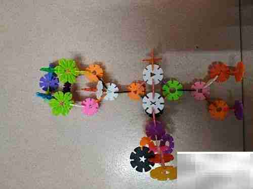 雪花片手工小兵制作教程