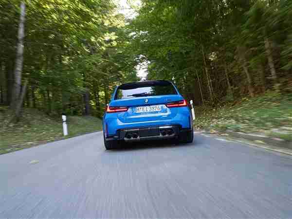 3.0T“机皇” 零百仅3.6秒!全新宝马M3旅行版即将中国首发