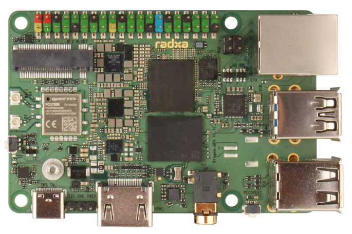 deepin 25 成功适配瑞莎 Dragon Q6A，开启高性能 ARM 桌面体验