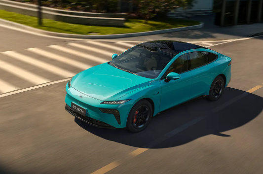 东风奕派eπ007+官宣11月10日上市 零百加速最低3秒级