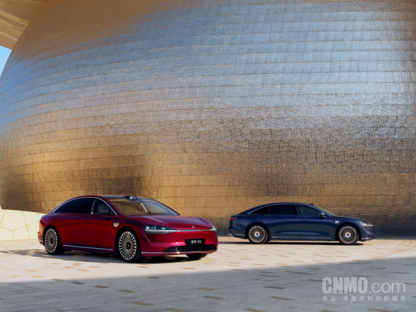 72小时订单破8000台！鸿蒙智行年底压轴轿车新款享界S9以“颠覆者”姿态来了