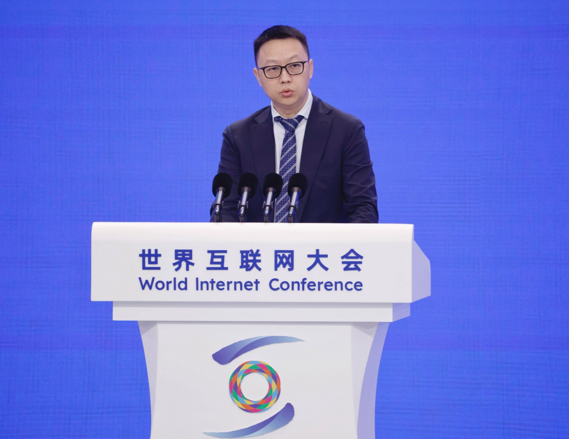 阿里巴巴 CEO 吴泳铭：加大投入打造超级 AI 云，推动开源开放和技术普惠