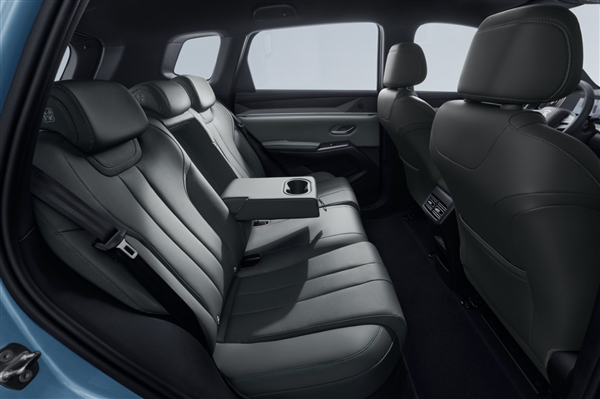 油耗创全球SUV新低！2026款比亚迪宋Pro/宋L DM-i家族上市：9.98万起