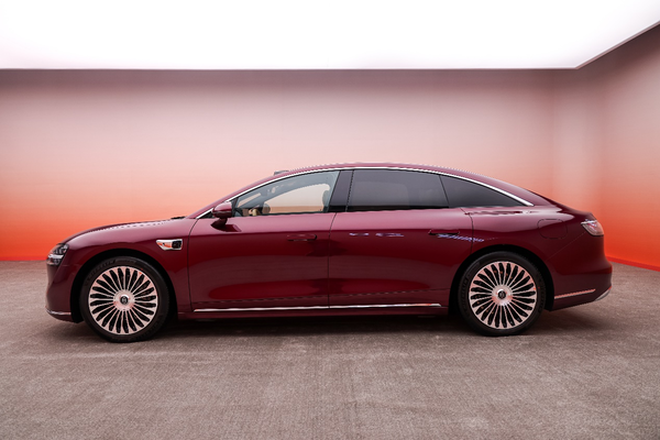 新款享界S9静态评测首发 以科技豪华让出行从容与享受兼得