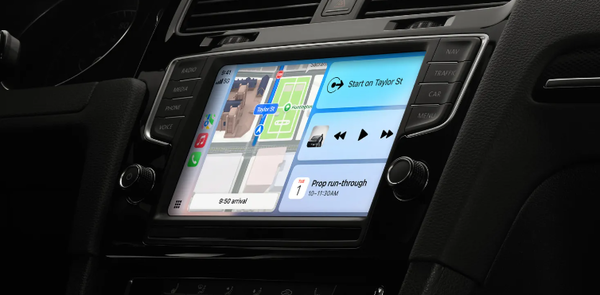 iOS 26.2为CarPlay带来两项实用更新:消息置顶可关闭