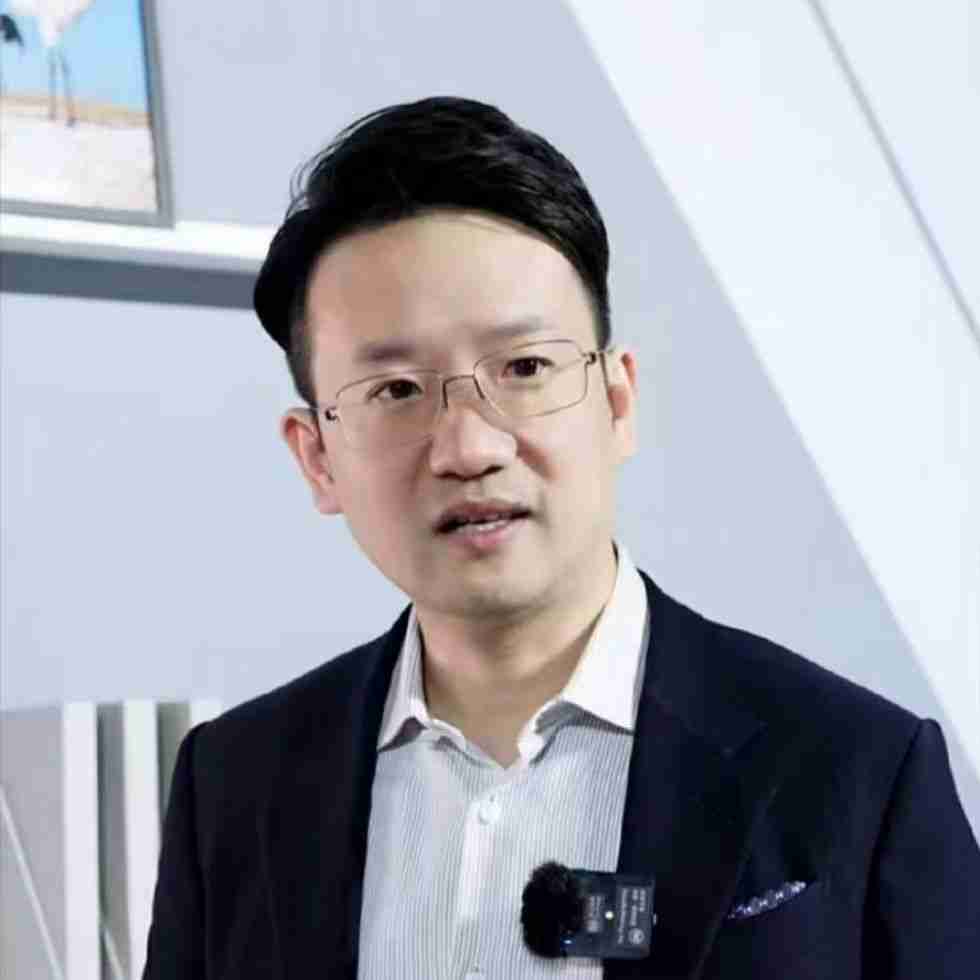 荣耀品牌营销总裁郭锐离职,知情人士称“下一站或创业”