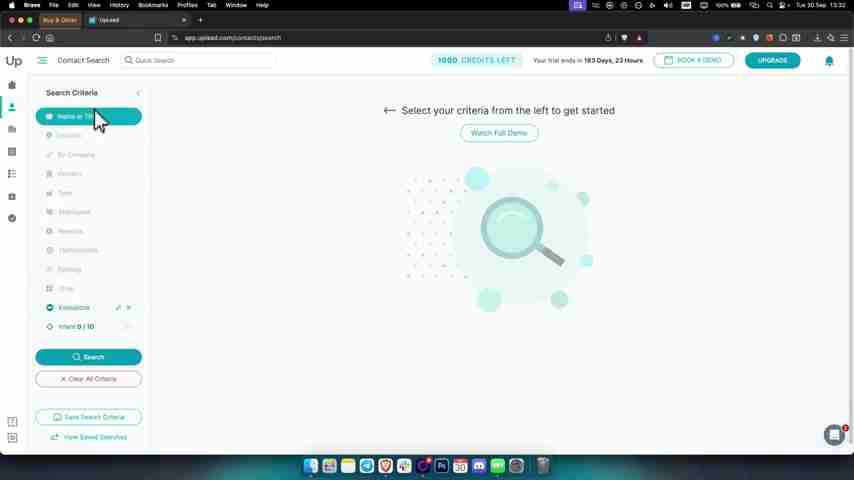 利用AI在五分钟内高效生成潜在客户：UpLead深度教程