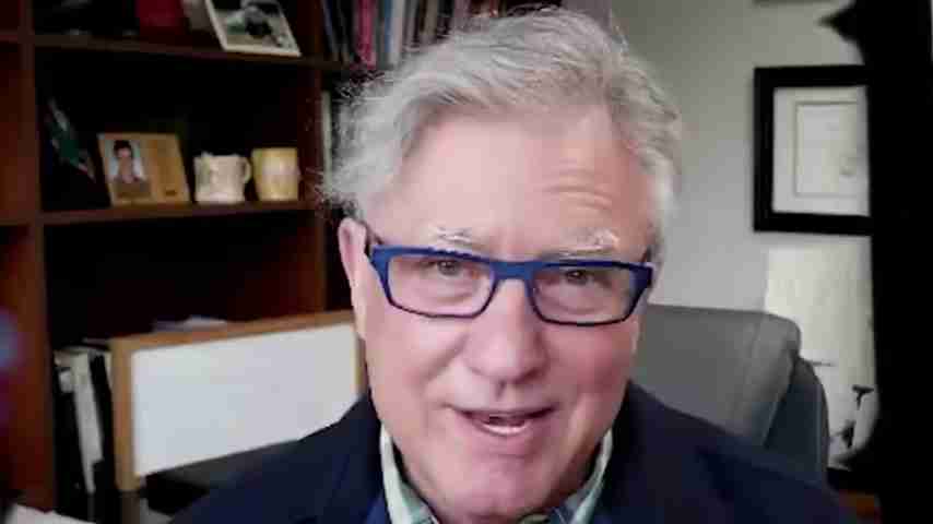 AI女友：科技进步还是情感危机？深度剖析与应对