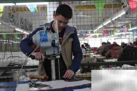 制衣厂小伙相亲记