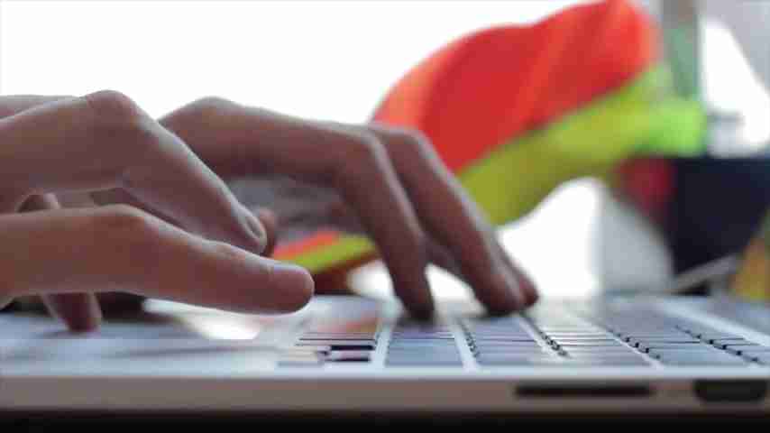 AI故事生成器：一键创作图像与视频的终极指南