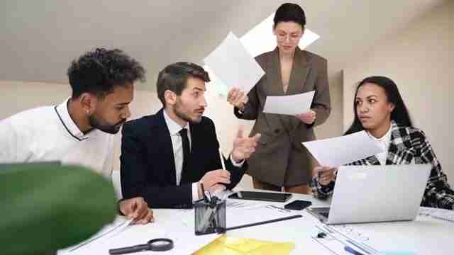 AI投资：能否实现财富增长？新手指南与风险应对