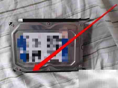 硬盘托拆卸步骤详解