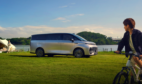 全球BEV行业进入“三强”时代,比亚迪特斯拉吉利领跑