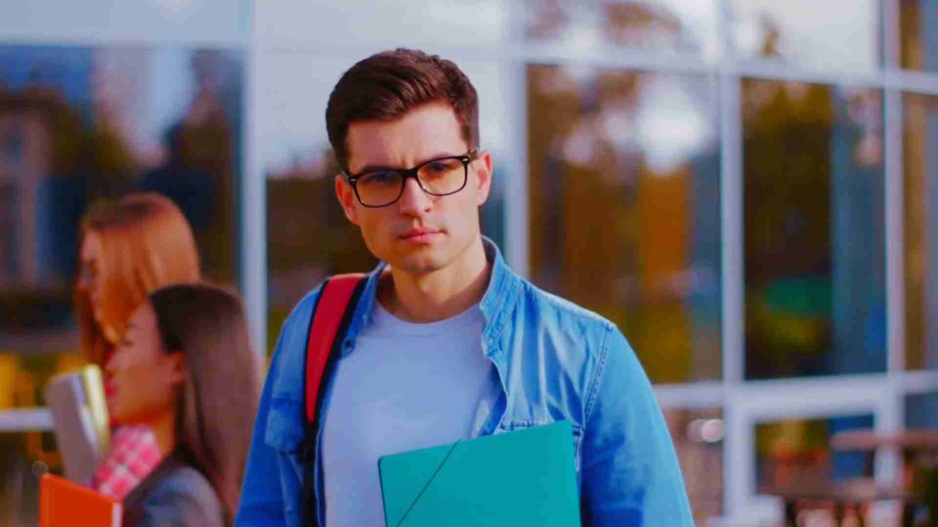 AI赋能YouTube视频创作：免费工具打造爆款内容全攻略