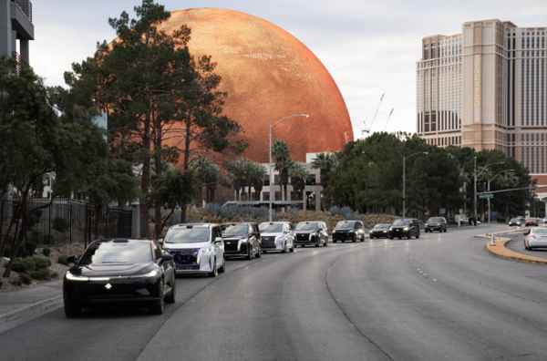 贾跃亭：FF计划五年汽车产销达40万辆 新车Q2交付