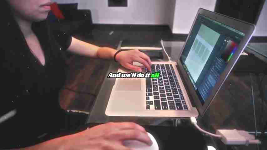AI圣经故事生成器：ChatGPT与CapCut轻松打造高收益YouTube频道