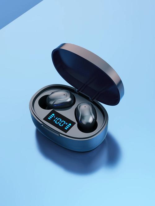 万魔E100和FIILCC2哪款更适合女性用户_万魔与FIIL女性向蓝牙耳机对比评测