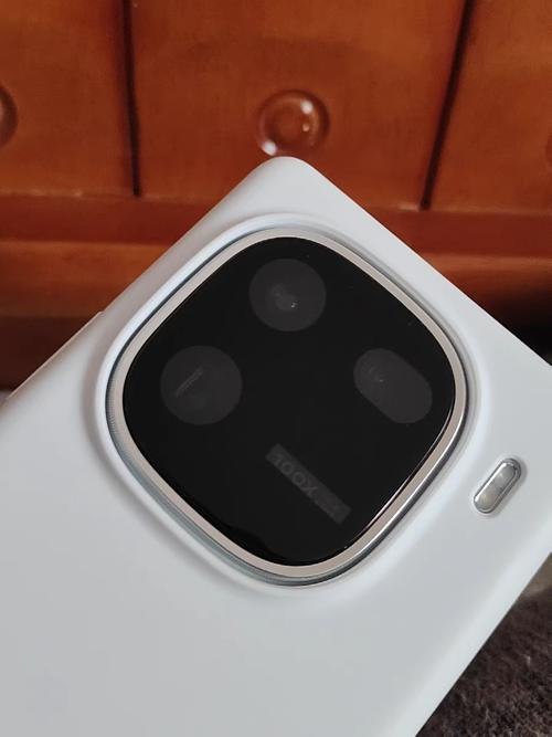 苹果iPhone镜头膜哪个牌子好用 2024热门手机镜头膜选购排行【清单】