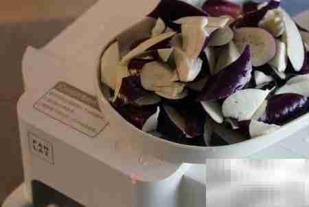 鱼丁烧茄子,美味下饭首选