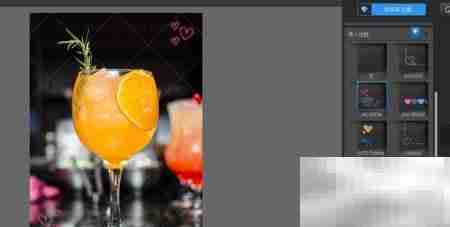 如何为图片添加jet white边框