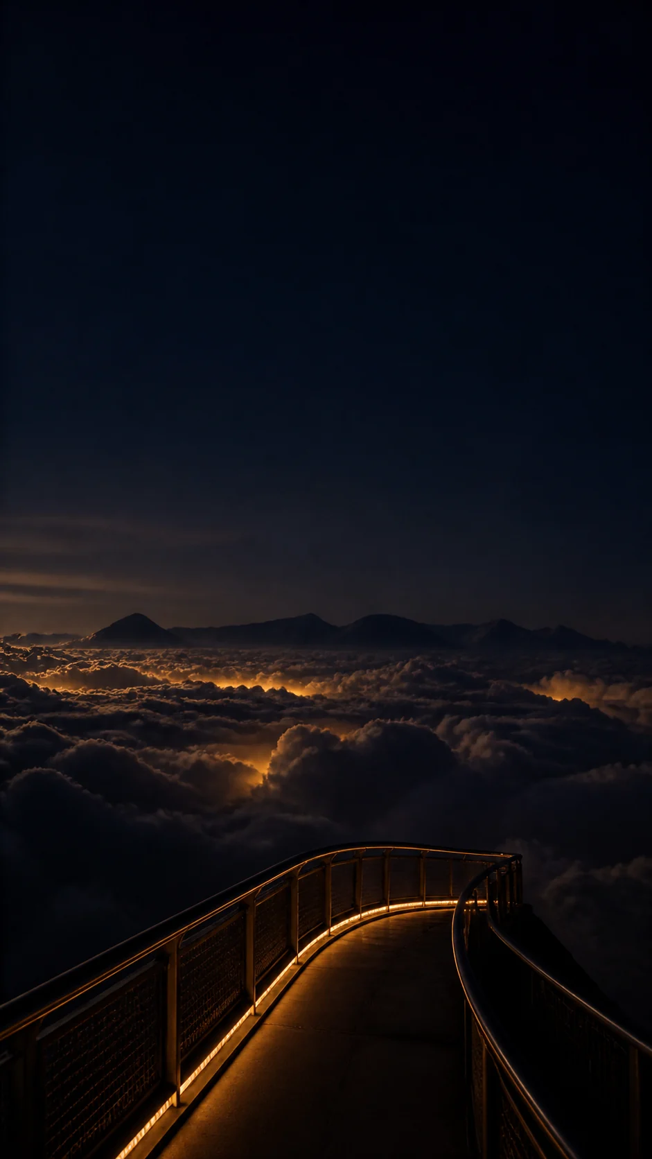 夜航云海观景台琥珀灯带手机壁纸变体，顶部保持深色锁屏留白